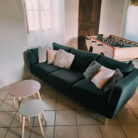 Dans Un Village Des Pyrénées Сasa de vacaciones *