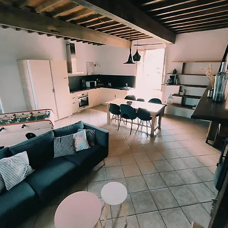 Dans Un Village Des Pyrénées Casa vacanze Luc (Hautes-Pyrenees)