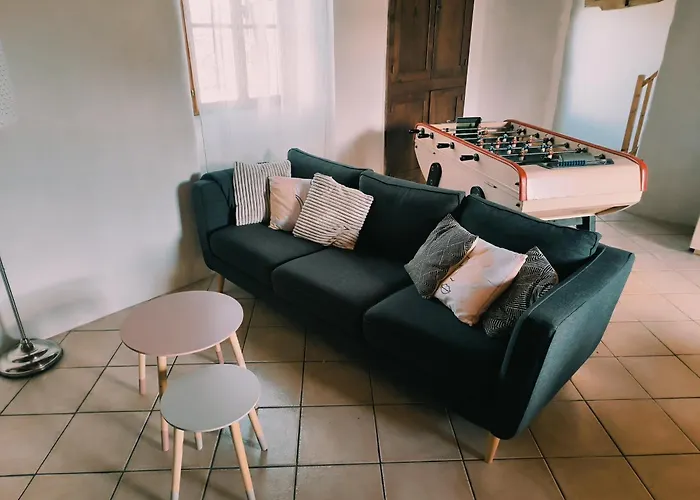 Dans Un Village Des Pyrenees Tatil Evi *