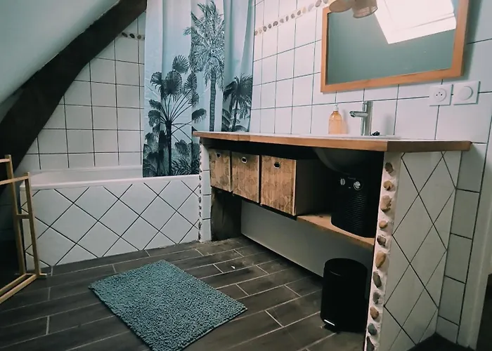 Dans Un Village Des Pyrenees Tatil Evi Luc (Hautes-Pyrenees)